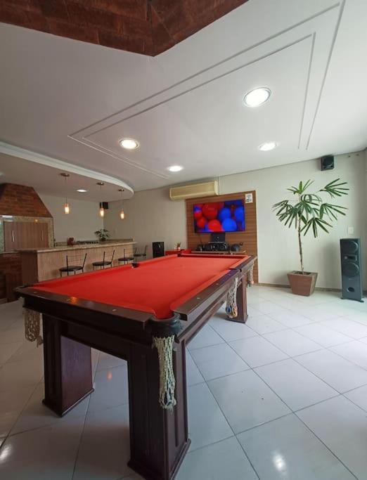 Apto Com Terraco, Mesa De Bilhar